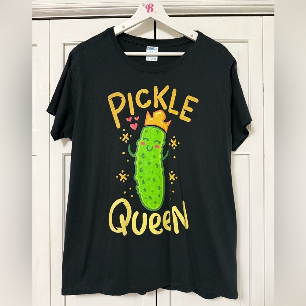 Pickle Queen Short Sleeve T-Shirt Quirky Gift Size XXL (L-XL) Weirdcore